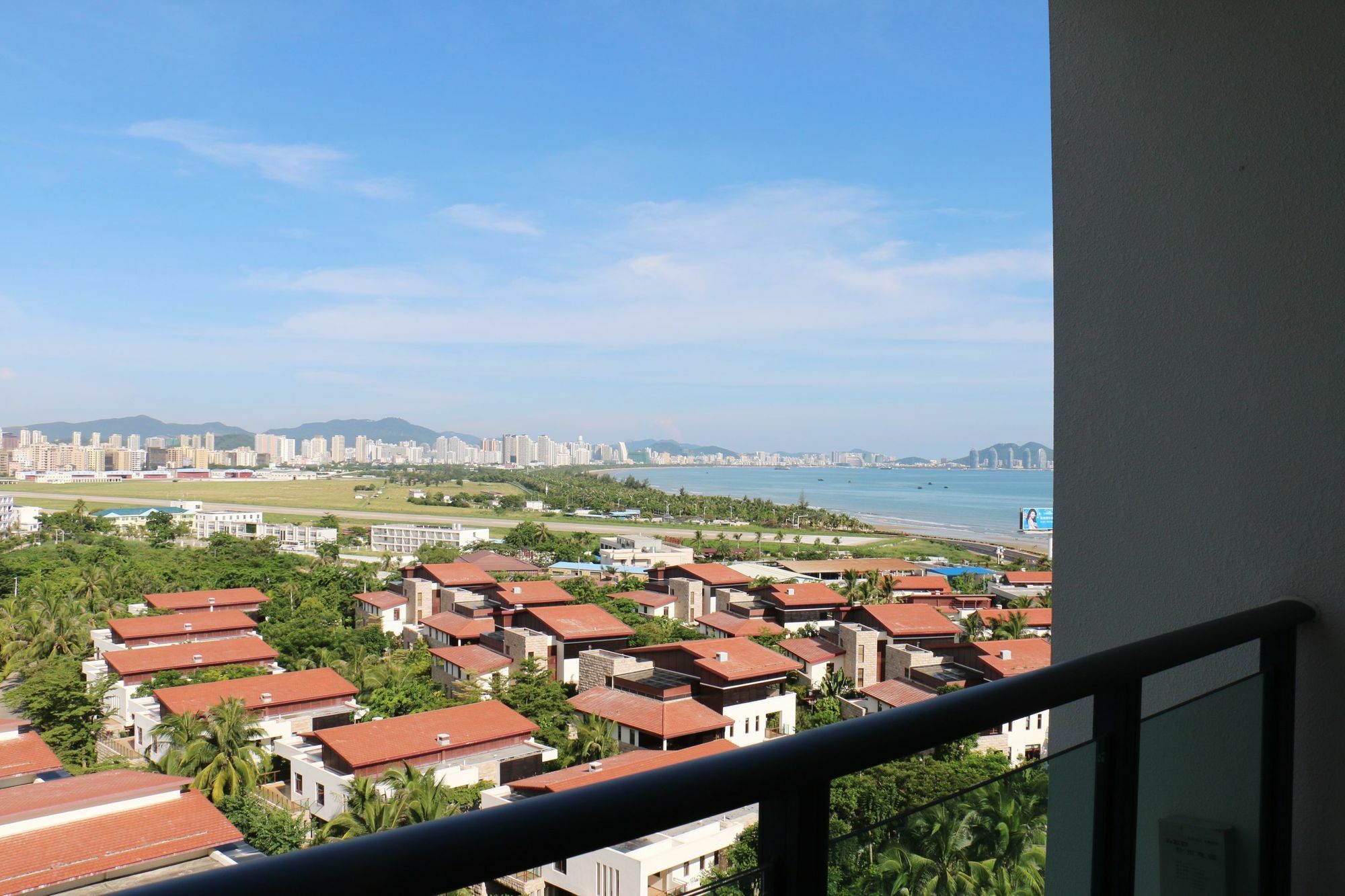 Sisuo Seaview Hotel Szanja Kültér fotó